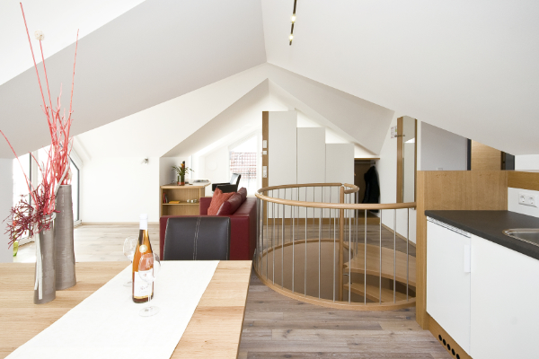 Wohnbereich der Penthouse Suite im Haus Seeblick