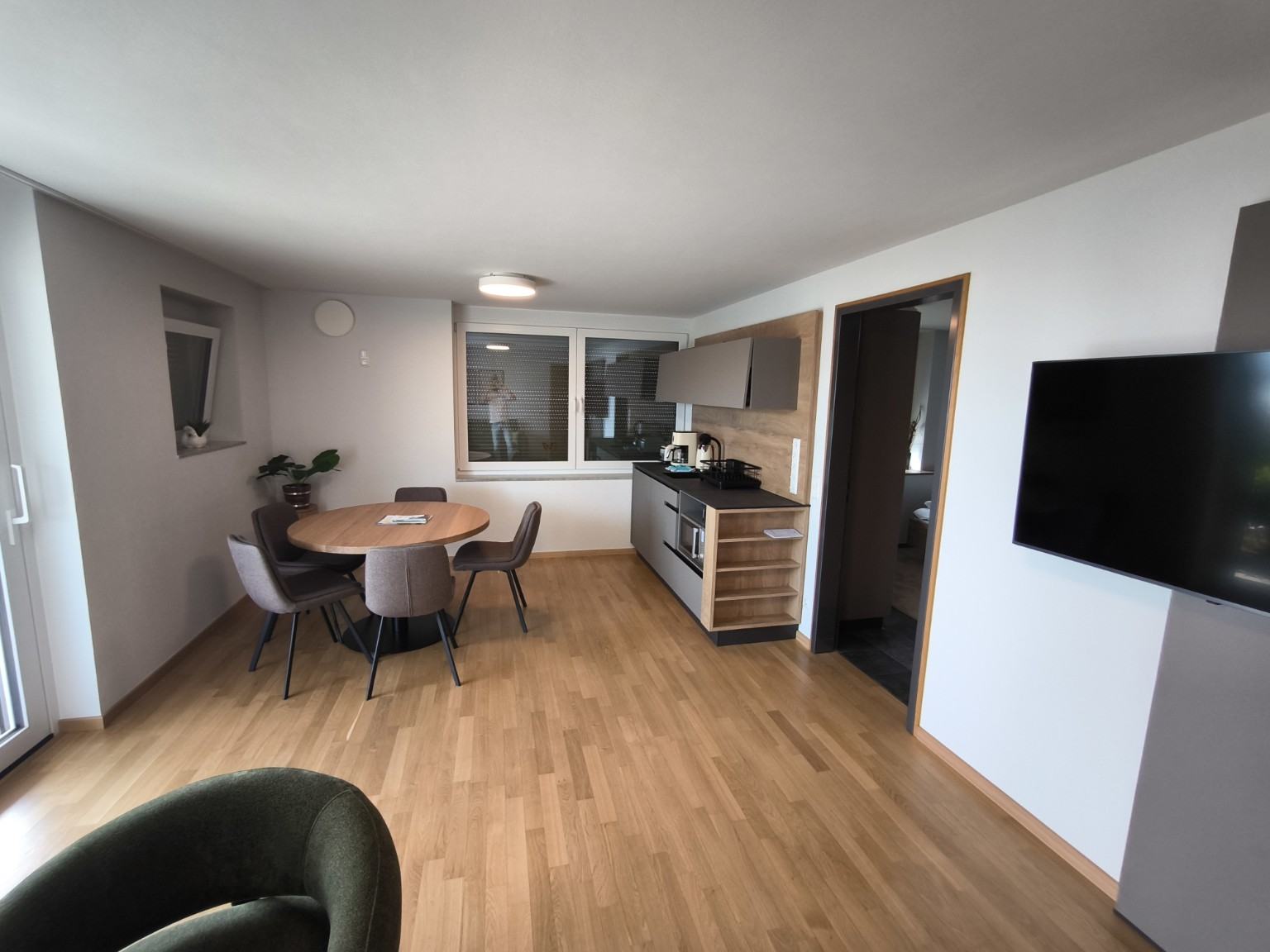 Cocina y comedor del apartamento Superior de tres habitaciones